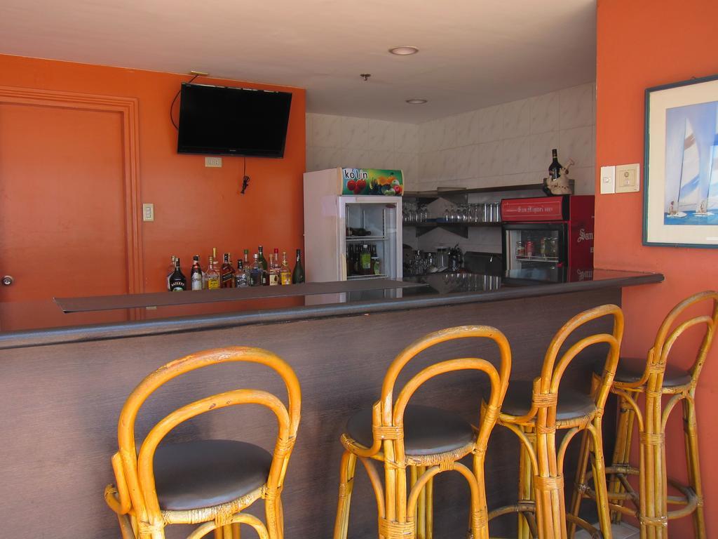 Nichols Airport Hotel Paranaque City Bagian luar foto