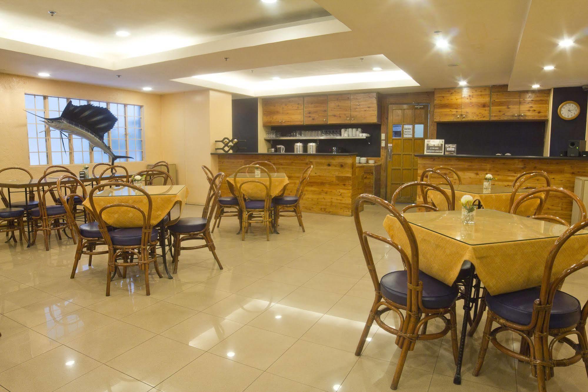 Nichols Airport Hotel Paranaque City Bagian luar foto