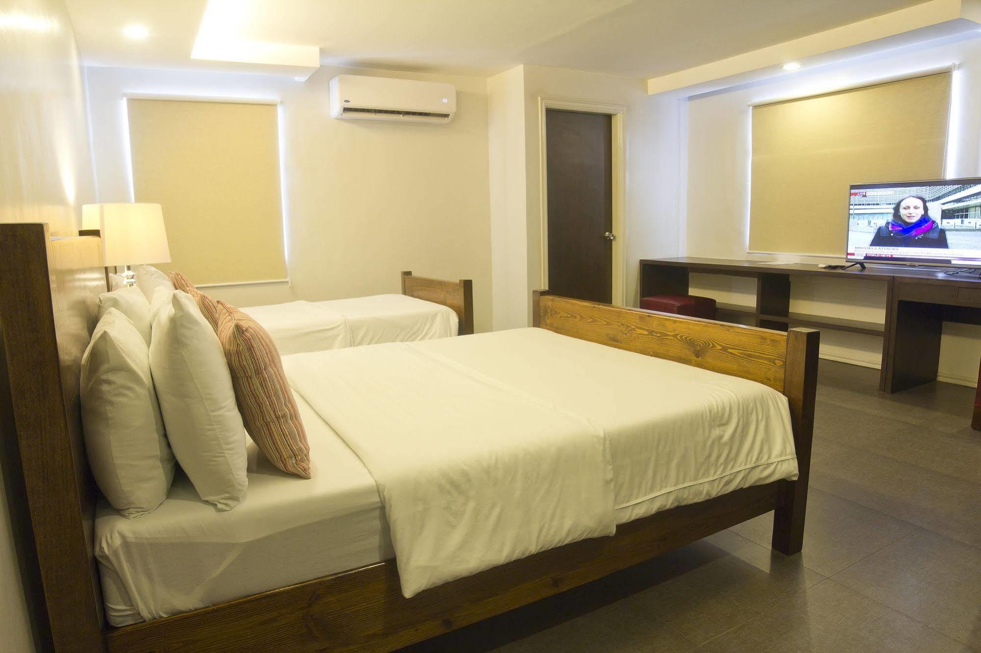 Nichols Airport Hotel Paranaque City Bagian luar foto